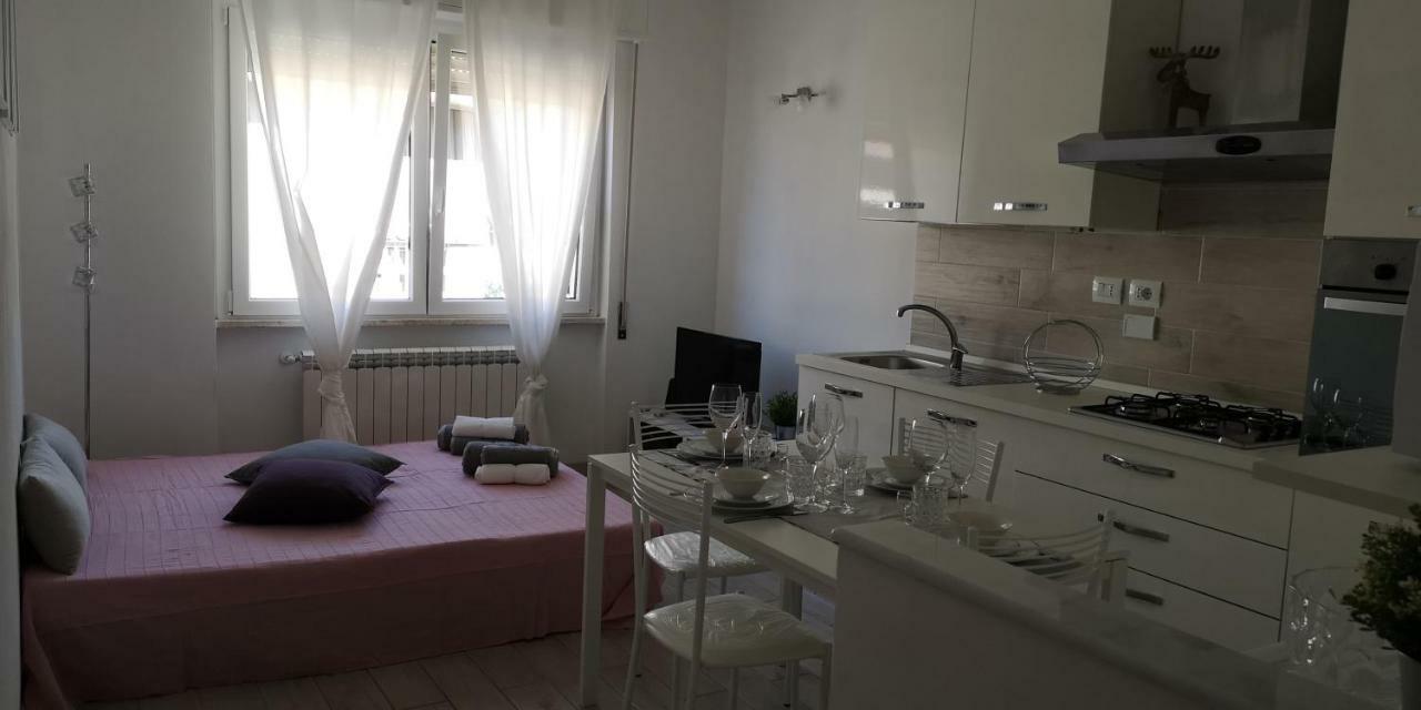 Monica'S Apartment Marina Di Carrara Exterior foto